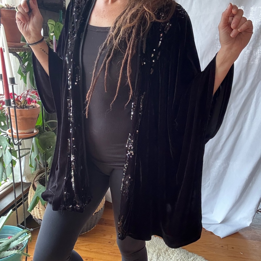 Black Sequin Velvet Witches Robe
